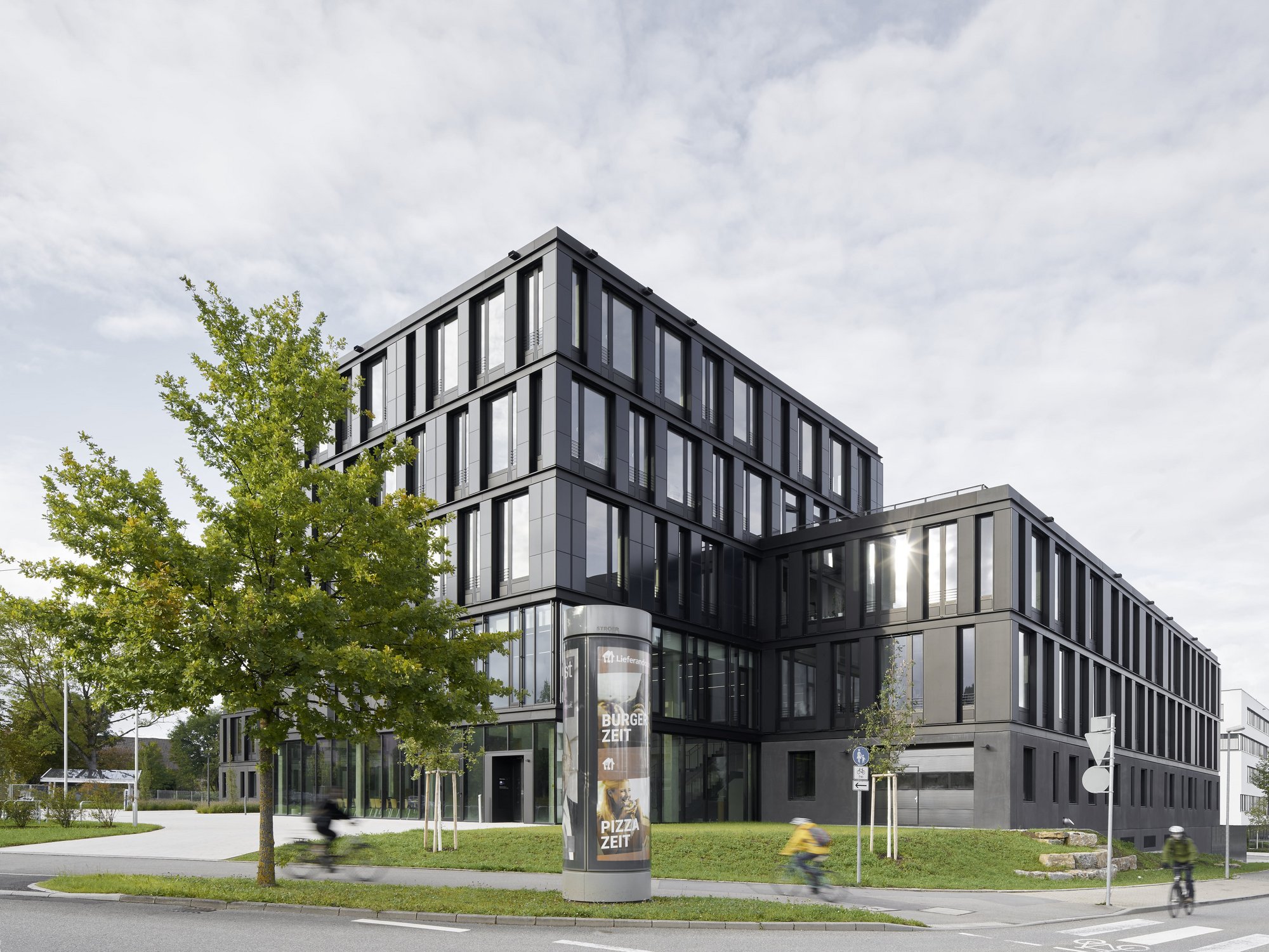 ZSW Center for Solar Energy and Hydrogen Research, Stuttgart