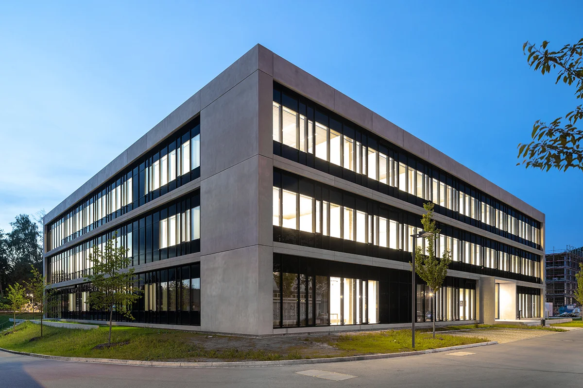 ZQB – Zentrum für Quanten und Biowissenschaften Universität
