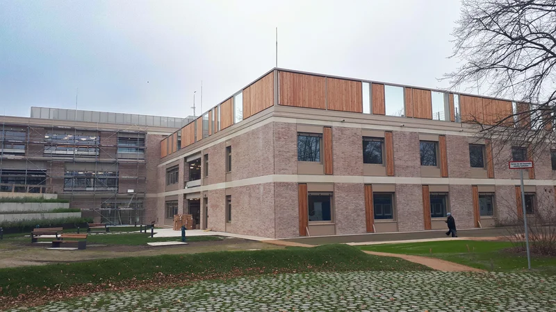 Feierliche Übergabe Psychiatrische Klinik in Lüneburg: Architektur, die beim Heilen hilft