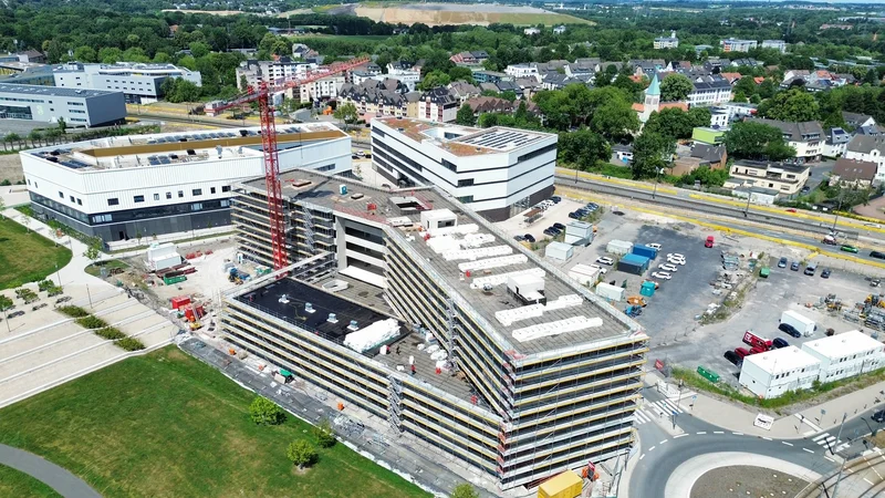 RICHTFEST FÜR SPITZENFORSCHUNG IN BOCHUM