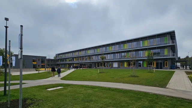 Feierliche Einweihung für das neue Schulzentrum in Rain