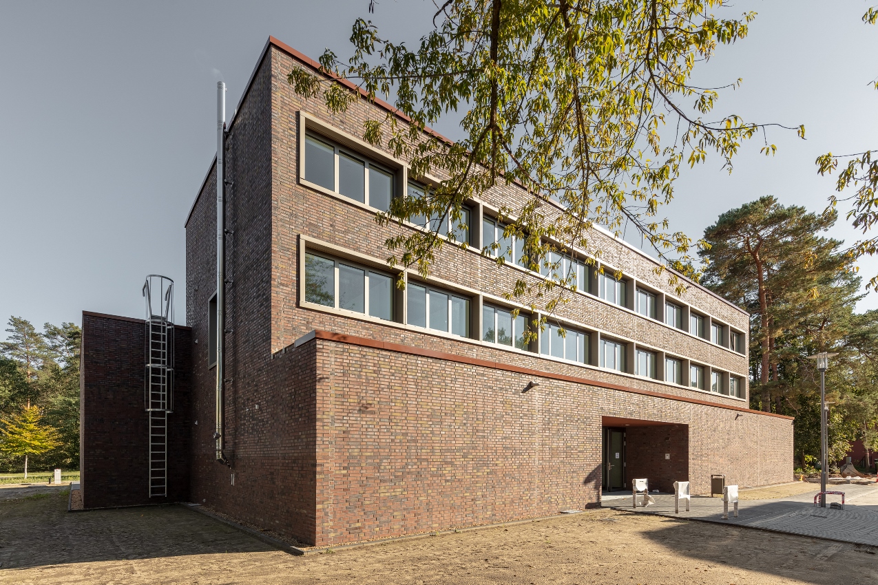 New Ludwigsfelde Rescue Station Building